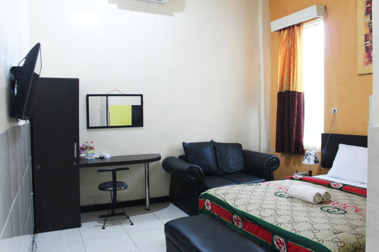 Olive Guest House Bumi Mas Raya Banjarmasin  Exterior foto